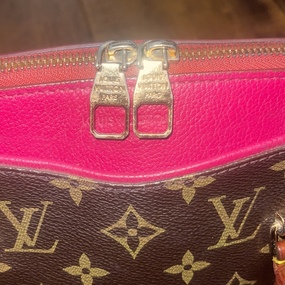 💯 Authentic Louis Vuitton Pallas Monogram - Picture 10 of 16